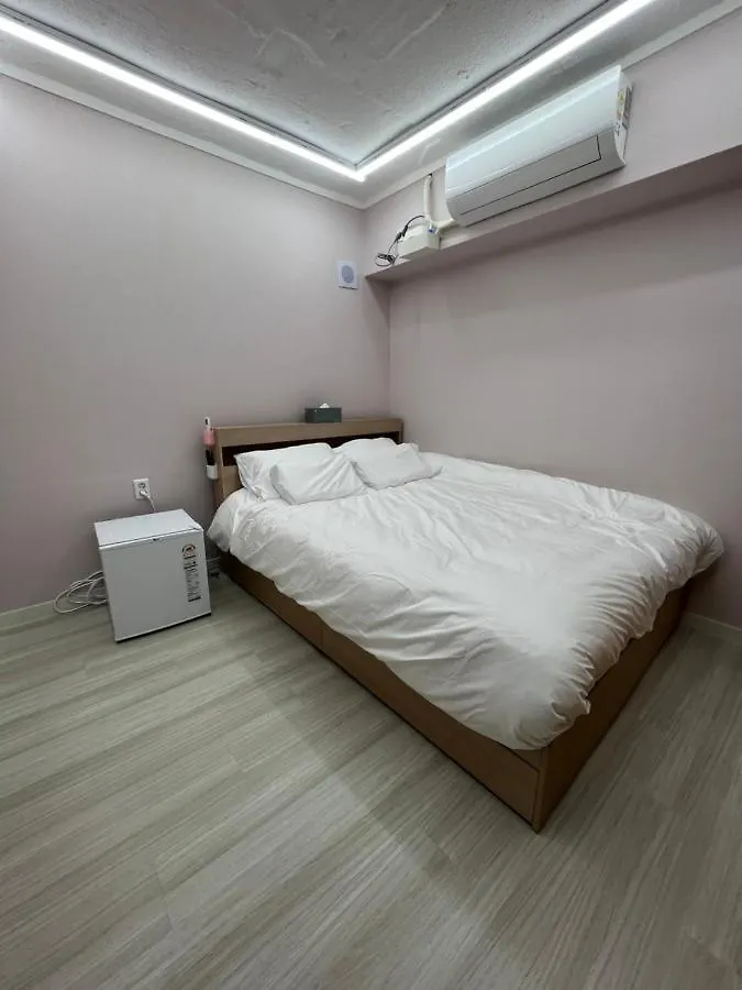 Winwin Guesthouse Seoul 0*,